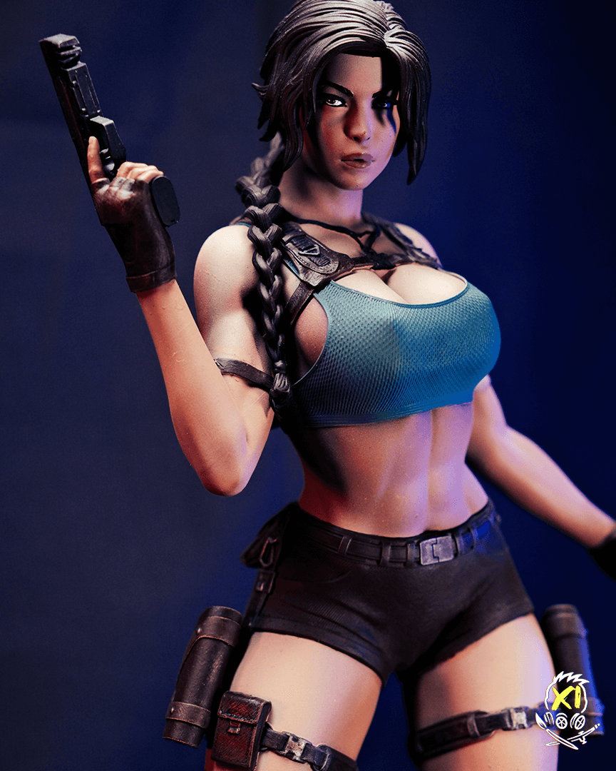 Lara Croft 2 of 7